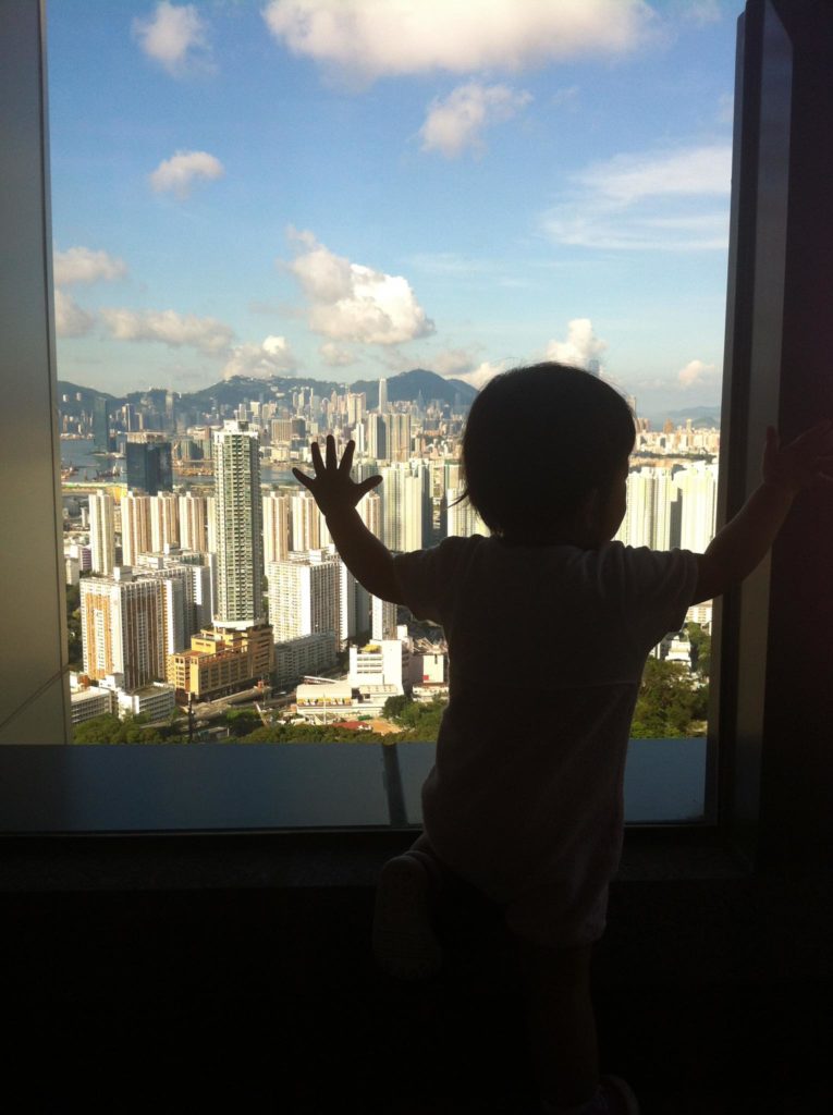 当時の香港マンション42階からの景色
